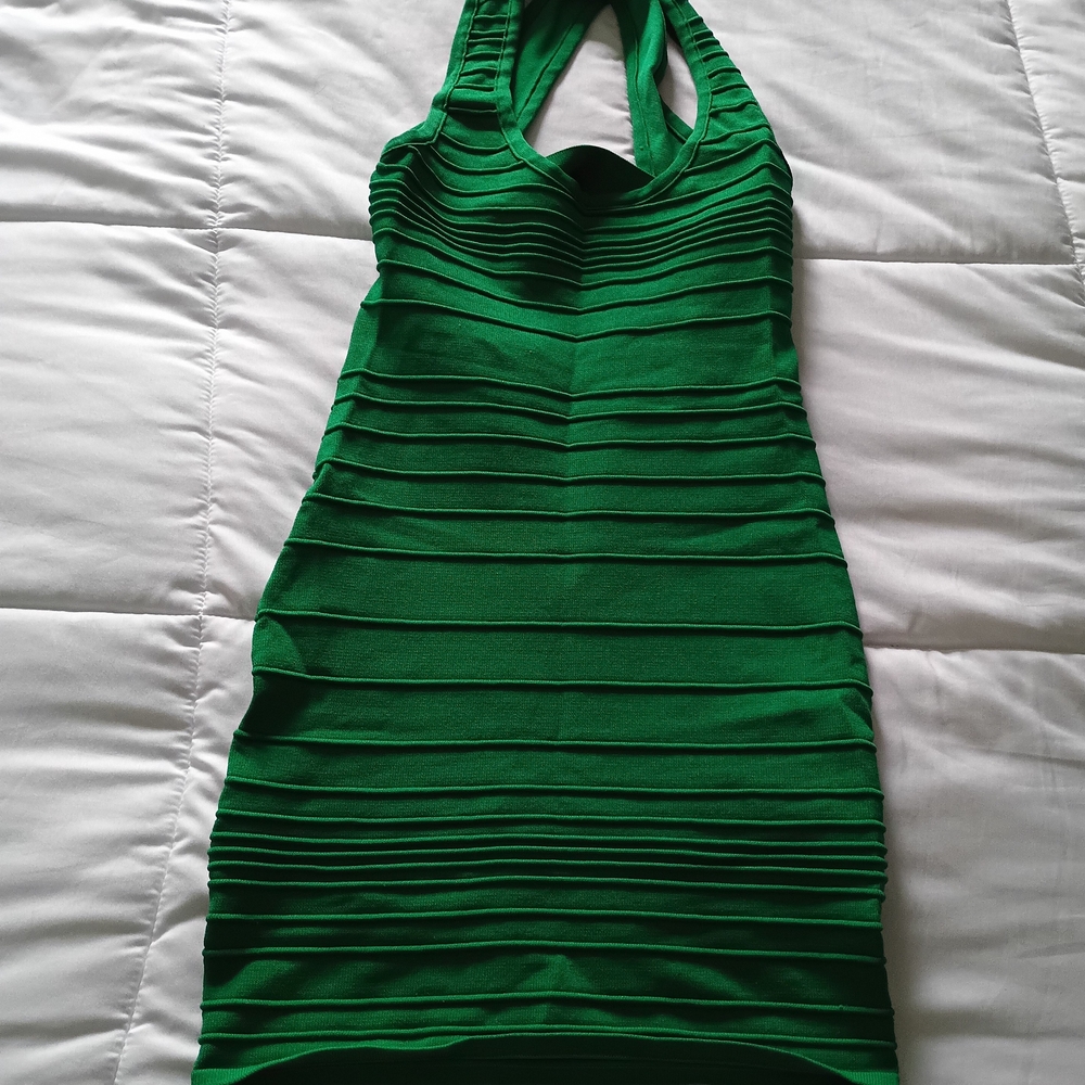 Size Medium Green Pleated Ruched Halter Mini Dress